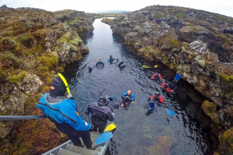 dia diem du lich Silfra Iceland loi xiong khu vuc lan