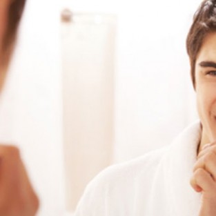 Hướng dẫn đánh răng đúng cách cho nam giới