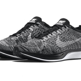 20 kiểu giày sneaker nam hot năm 2015 - Sản phẩm New Sport Flyknit Racer của Nike - elleman.