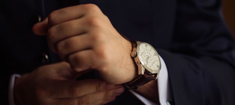 5 mẫu đồng hồ da nam cực đẹp có giá không quá 250 USD