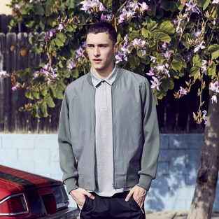 5 kiểu áo khoác bomber mới nhất cho nam giới