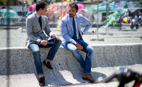 Quần jeans & áo blazer nam: Mặc sao cho đúng?