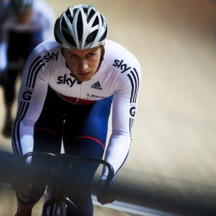 Chế độ luyện tập của Jason Kenny, chàng trai vàng của làng đua xe