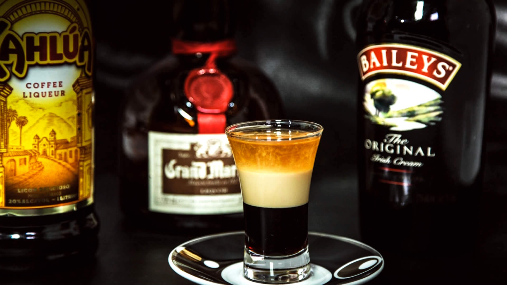Những loại rượu cocktail đáng để thử trong năm mới