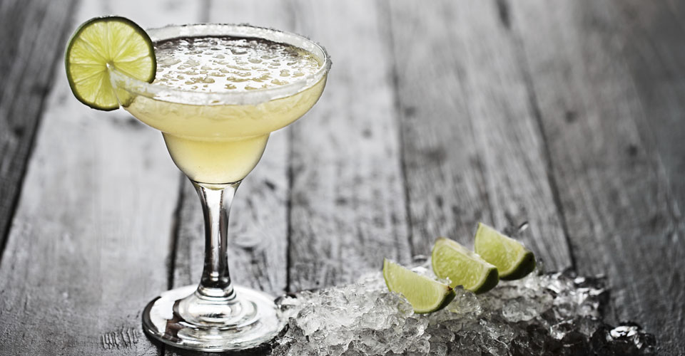 Những loại rượu cocktail đáng để thử trong năm mới