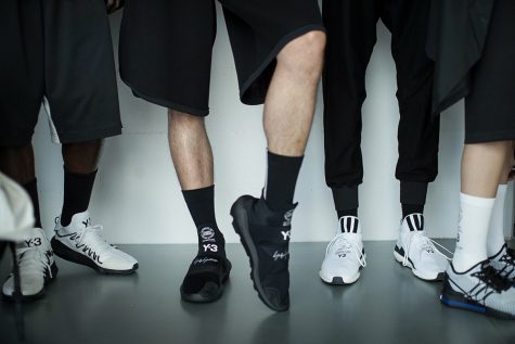 Cận cảnh những đôi giày thể thao Y-3 tuyệt đẹp của BST Xuân-Hè 2018