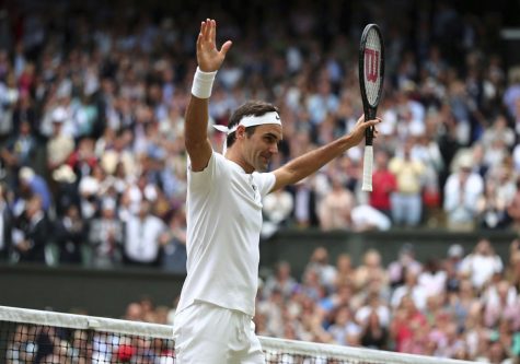 Roger Federer và "Mốc son Wimbledon" mới của huyền thoại tuổi 36