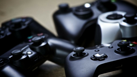 6 mẫu máy chơi game cầm tay thành công nhất lịch sử