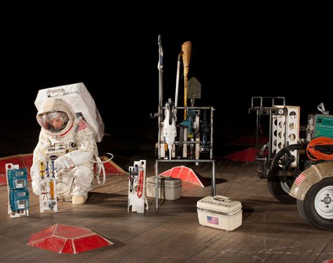 Tom Sachs khai trương triển lãm nghệ thuật "Objects of Devotion"