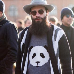 Áo khoác Cardigan: Cách phối nào để tạo sự tươi trẻ cho mùa Đông?