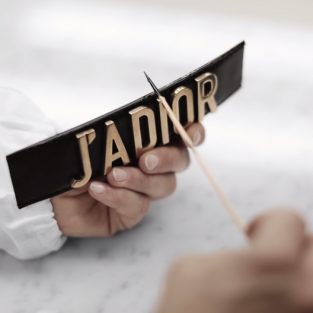 Thương hiệu Dior dẫn “Top” danh sách Year in Review 2017 của Instagram
