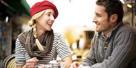 36 câu hỏi tình yêu khiến gắn kết những trái tim lạ với nhau