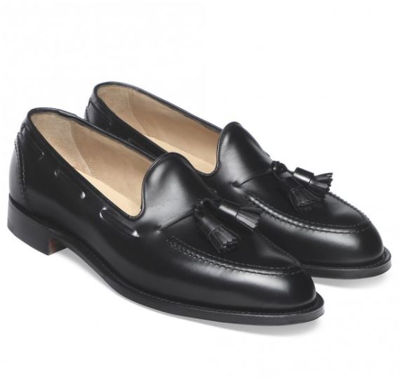 12 thuong hieu giay loafer nam Cheaney Harry Tassel Loafer in Black calf leather GBP292 - elle man 1