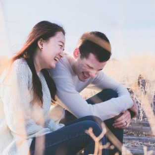 6 ứng dụng hẹn hò giúp bạn "có đôi" trong mùa yêu