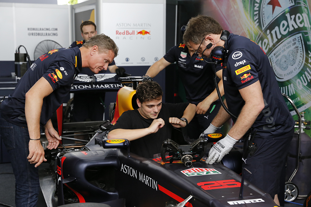 giai dua F1 - martin garrix - elle man 6