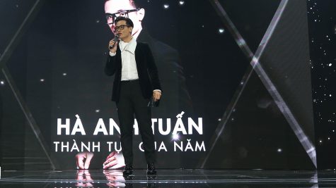 Hà Anh Tuấn đoạt giải Thành tựu của năm tại ELLE Style Awards 2018
