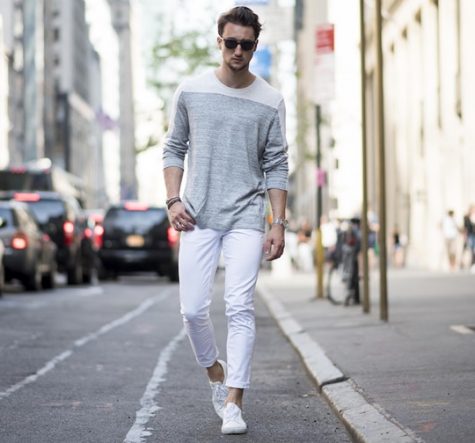 The white jeans always cause headache for every guy in the map.  Photo: The Idle Man