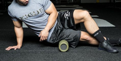 Ống lăn Foam Roller: Dụng cụ nên có sau các bài tập gym