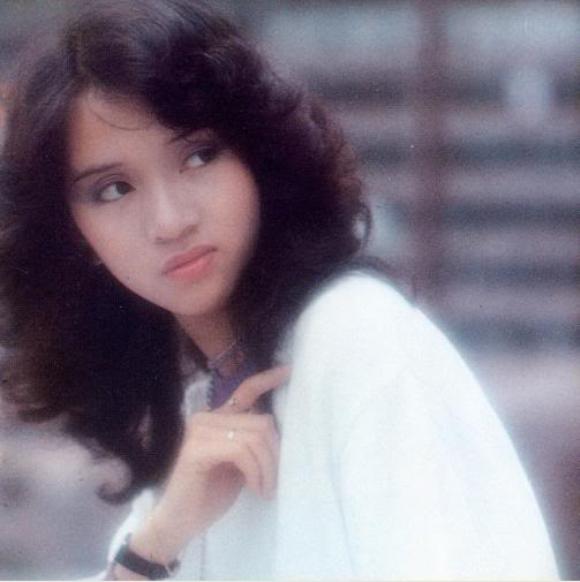 mai diem phuong - elle man 17