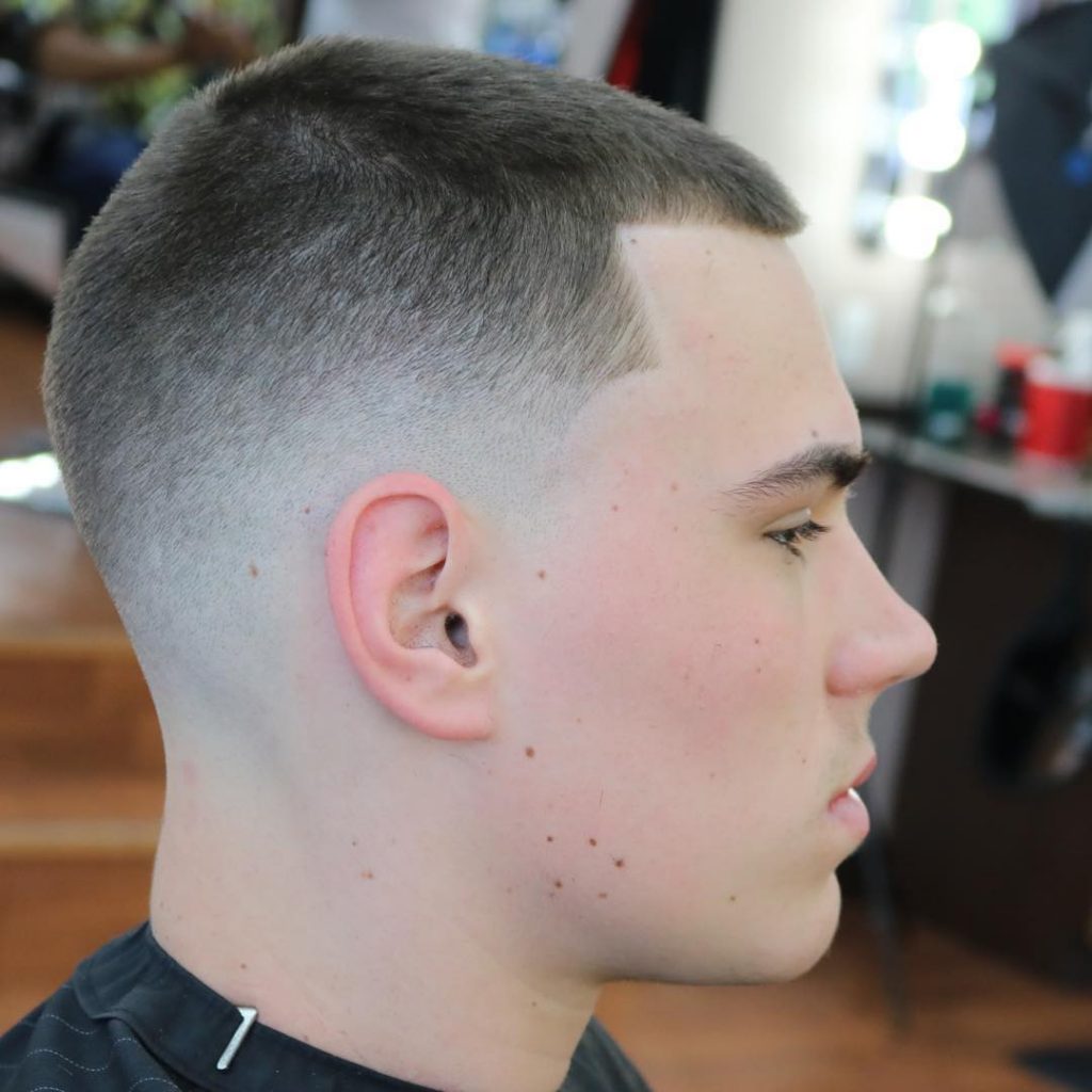 Cắt tóc Fade  Bardy BarberShop hệ thống tóc đep nam giới