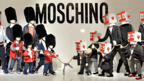 Ý nghĩa logo thương hiệu - Phần 14: Moschino