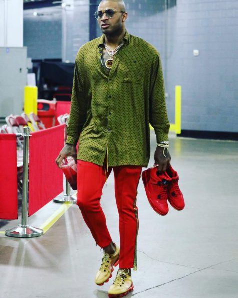 P.J.Tucker với trang phục nổi bật, bắt mắt trong top thời trang sao nam tuần này. Ảnh: Instagram @therealpjtucker17