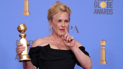 qua cau vang PATRICIA ARQUETTE elle man 25