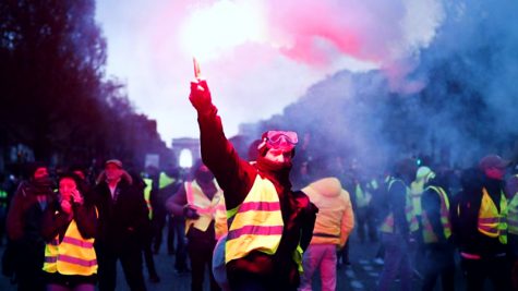 Các show diễn tại tuần lễ thời trang Paris bị đình trệ vì phe biểu tình Gilets Jaunes
