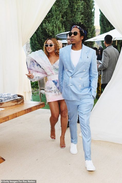 Jay-Z cùng cô vợ Beyoncé vô cùng nổi bật trong top thời trang sao nam tuần này. Ảnh: Getty Images