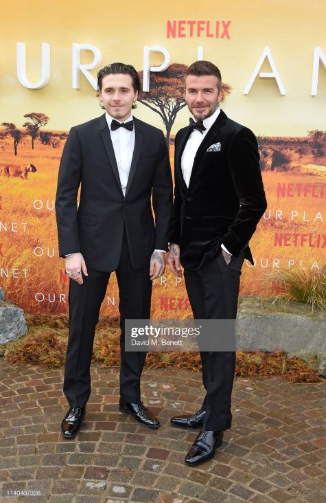 Trước đó hai cha con nhà Beckham cũng xuất hiện trong một sự kiện ra mắt phim tại Bảo tàng Lịch sử Tự nhiên Luân Đôn. Ảnh: Getty Images