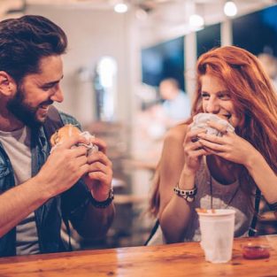 8 điều tệ hại nam giới có thể mắc phải trong buổi hẹn đầu tiên 8 điều tệ hại nam giới có thể mắc phải trong buổi hẹn đầu tiên