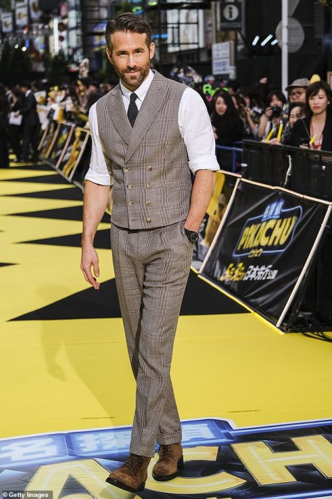 Ryan Reynolds tạo nên sự phá cách với outfit sự kiện. Ảnh: Getty Images