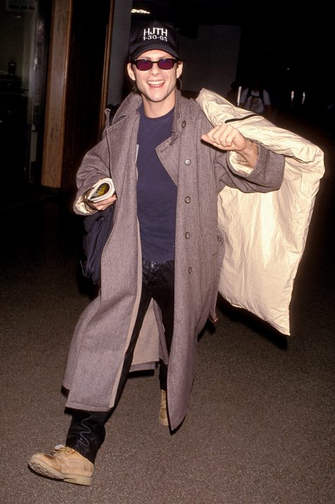 phong cách thời trang-Christian Slater tại sân bay