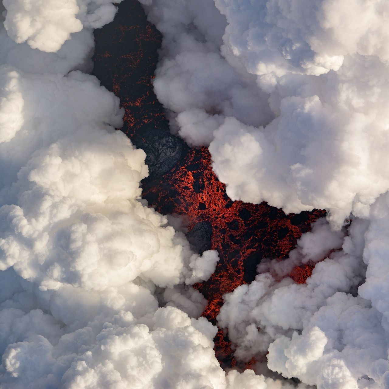 Bức ảnh đẹp về dung nham núi lửa