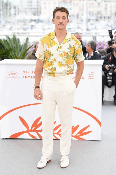 thời trang thảm đỏ - miles teller mặc đồ saint laurent đến cannes 2019