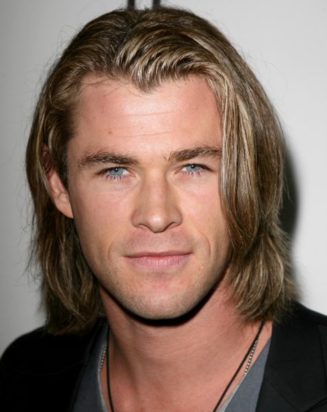 diễn viên chris hemsworth - kiểu tóc dài