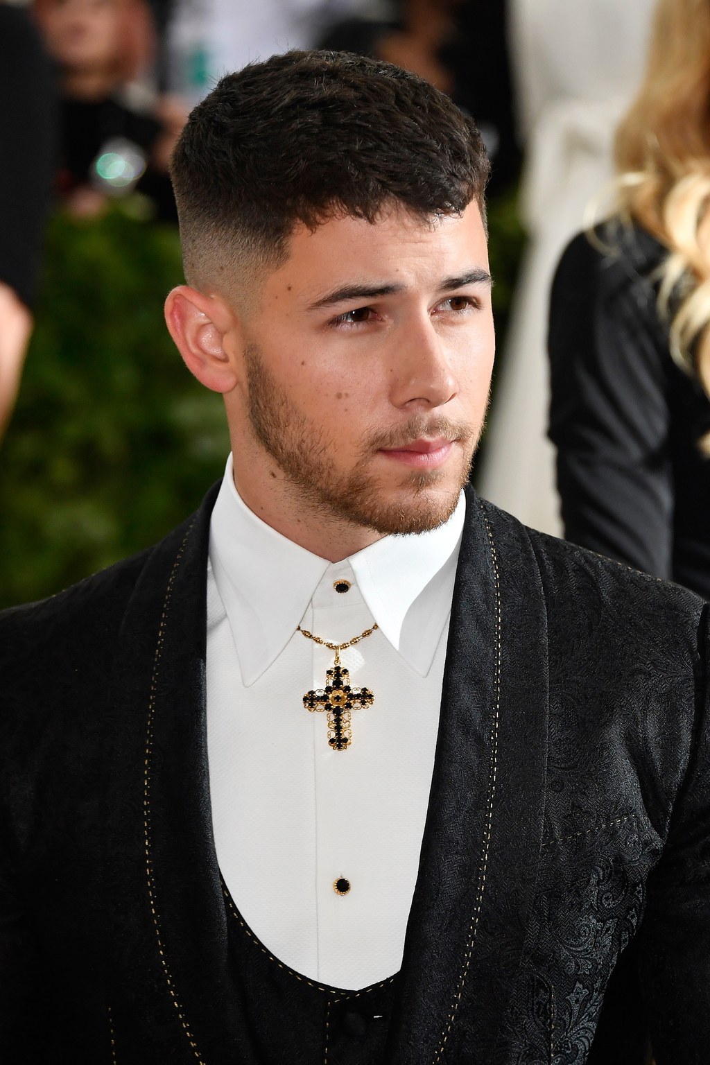 Kiểu tóc nam-Nick Jonas