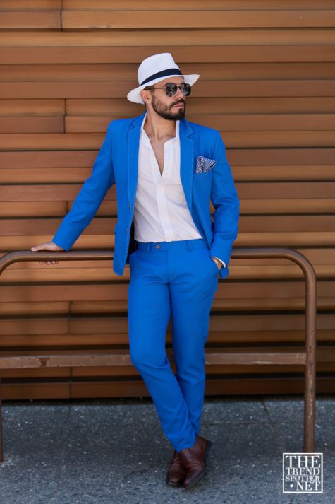 pitti uomo 96 - quý ông mặc suit xanh và panama hat