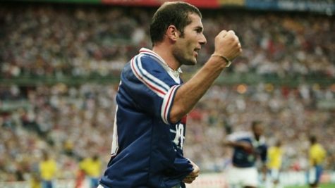 Zinedine Zidane: Từ "ổ chuột" La Castellane đến huyền thoại nước Pháp