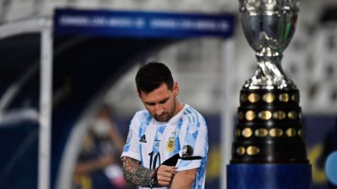 Lionel Messi: Huyền thoại ra đời từ "tờ giấy ăn"