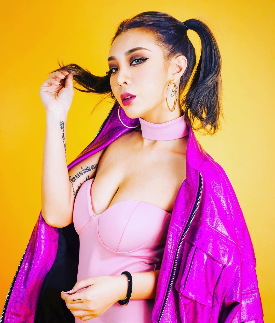 nữ dj xinh đẹp - alyshia cá tính