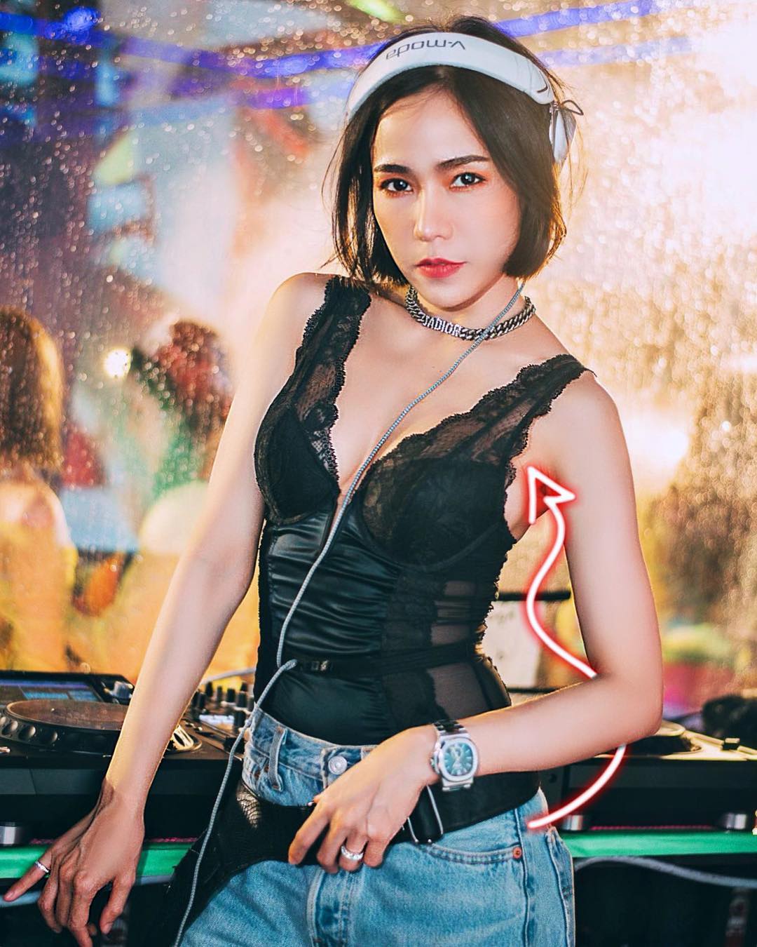 nữ dj xinh đẹp - roxy june xinh đẹp