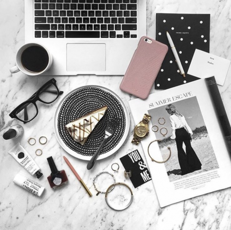 chụp ảnh flatlay