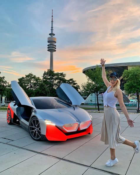 siêu xe hơi-supercar blondie và world exclusive BMW