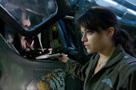 diễn viên Michelle Rodriguez trong Avatar