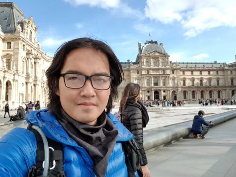 Tạo bảo tàng Louvre, thủ đô Paris, Pháp.