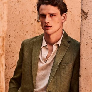 10 thương hiệu áo khoác blazer không cấu trúc đáng mua hiện nay