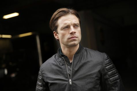 Sebastian Stan - elle man 1