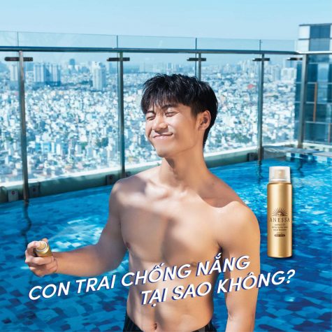 sản phẩm xịt chống nắng Anessa Perfect UV Spray - elle man 20