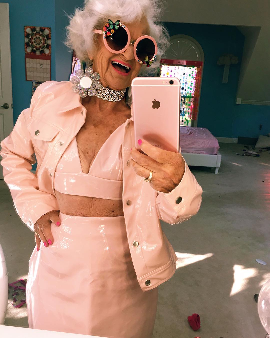 biểu tượng thời trang 91 tuổi Baddiewinkle